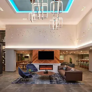 Fairfield By Marriott Downtown Hotel Montreal