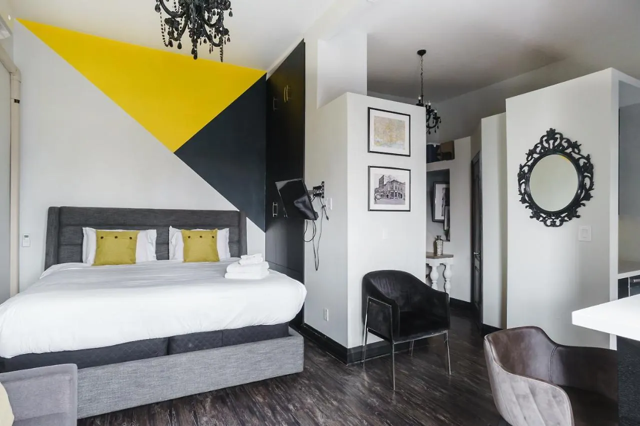 Queen Street Lofts Toronto 4*,