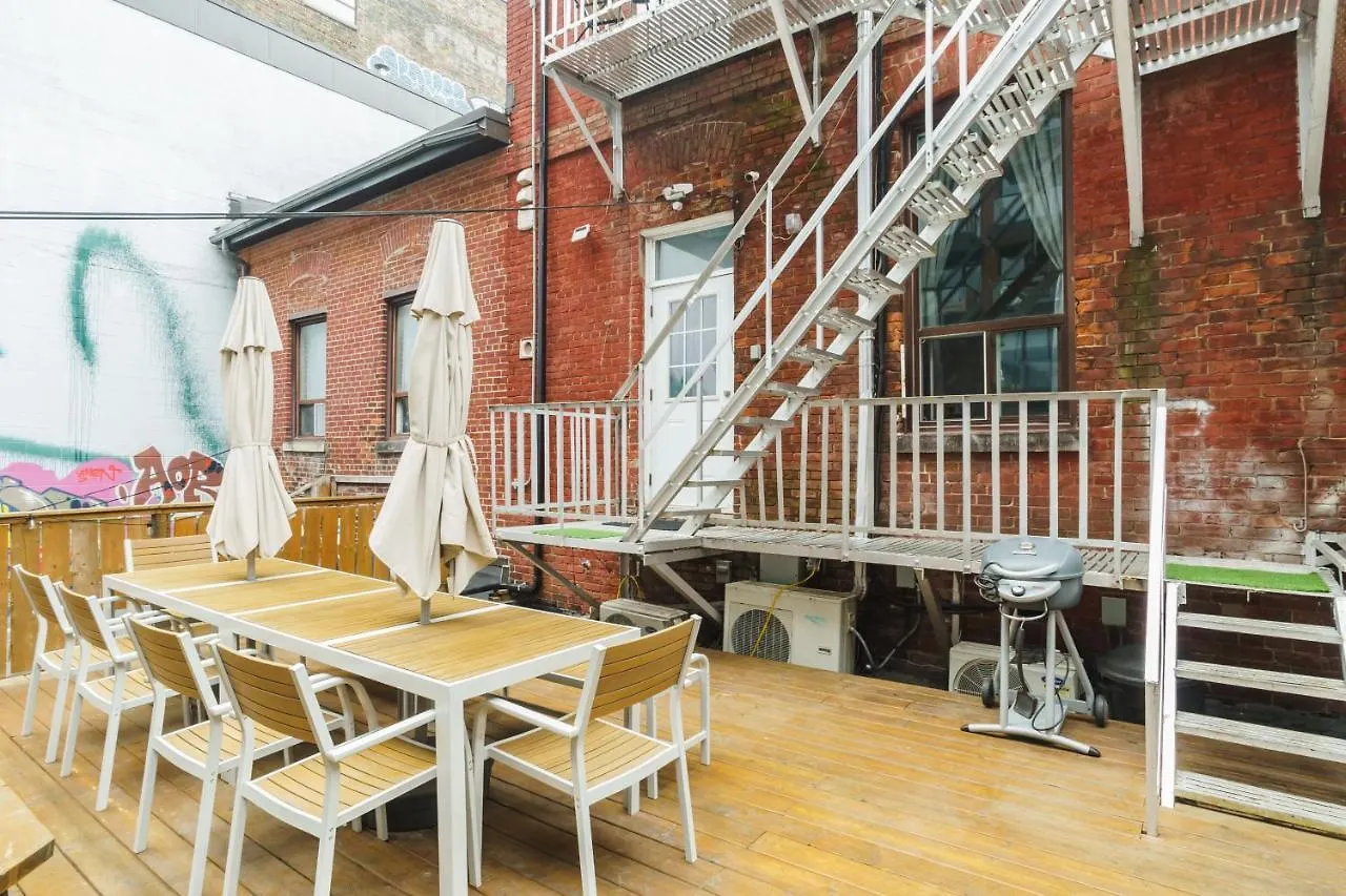 Queen Street Lofts Toronto Hotel
